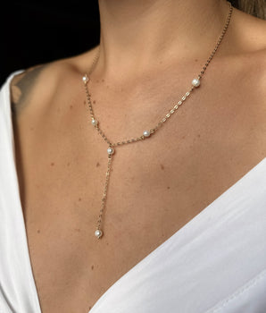 Colar Gravatinha Pérolas Banhado a Ouro 18K