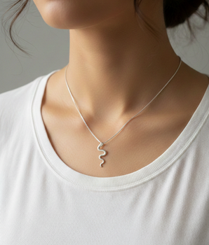 Colar Serpente Minimalista Prata 925