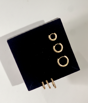 TRIO ETERNITY CRAVEJADO BANHADO A OURO 18K