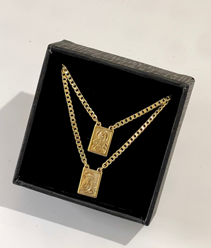 ESCAPULÁRIO PROTEÇÃO E FÉ BANHADO A OURO 18K.